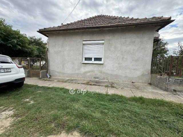 Eladó családi ház, Dunaszentgyörgyön 29.9 M Ft, 3+1 szobás