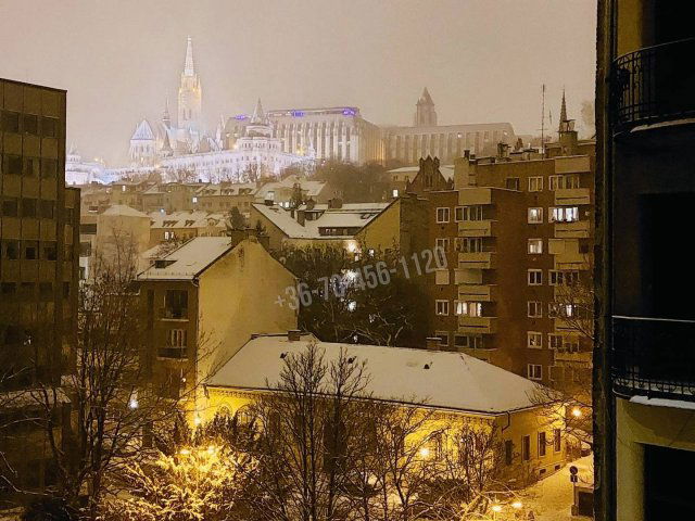 Kiadó téglalakás, albérlet, Budapesten, I. kerületben, 3 szobás
