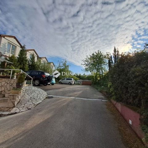 Eladó hotel, Veszprémben 185 M Ft, 13 szobás