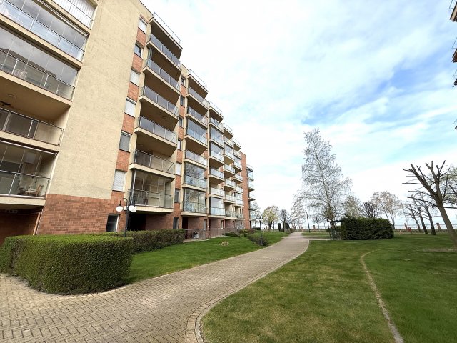 Eladó téglalakás, Siófokon 58.9 M Ft, 1 szobás