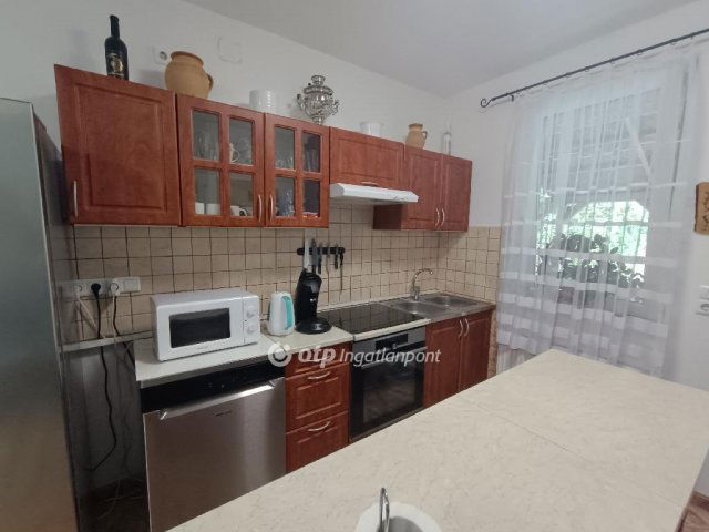 Eladó ikerház, Szigethalmon 78.5 M Ft, 2+2 szobás