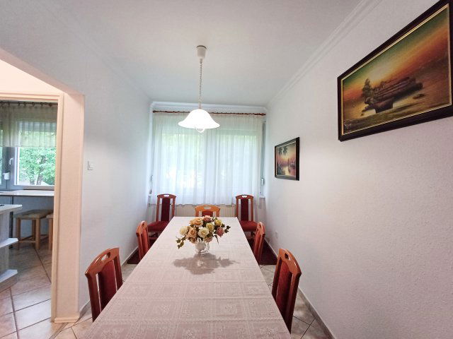 Eladó panellakás, Hajdúszoboszlón 55.999 M Ft, 4 szobás