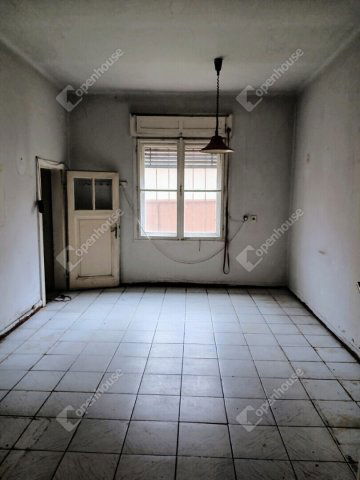 Eladó családi ház, Monoron 56 M Ft, 2 szobás