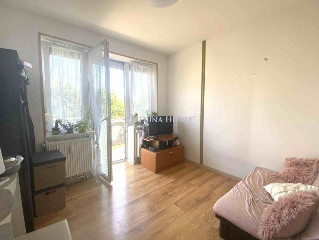 Eladó téglalakás, Nyergesújfaluban 35.45 M Ft, 2 szobás