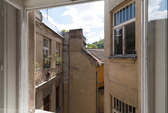 Kiadó téglalakás, albérlet, I. kerületben, Várkert rakparton