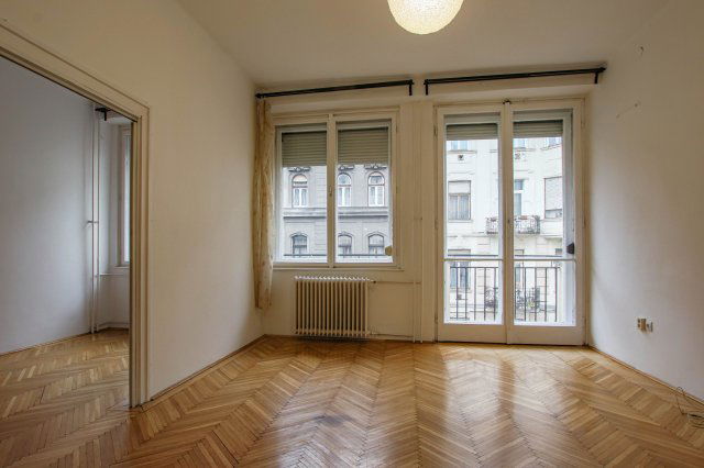 Eladó téglalakás, XIII. kerületben, Visegrádi utcában