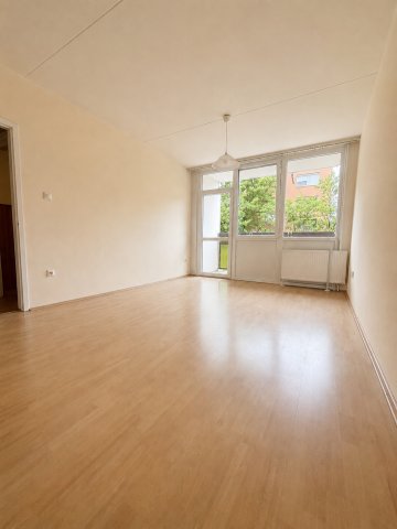 Eladó panellakás, Debrecenben 56 M Ft, 2 szobás
