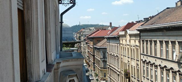 Eladó téglalakás, Budapesten, VII. kerületben, Dohány utcában