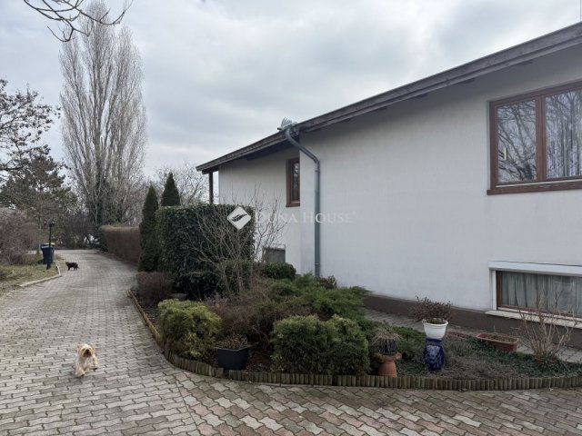 Eladó téglalakás, Érden 69.9 M Ft, 2 szobás