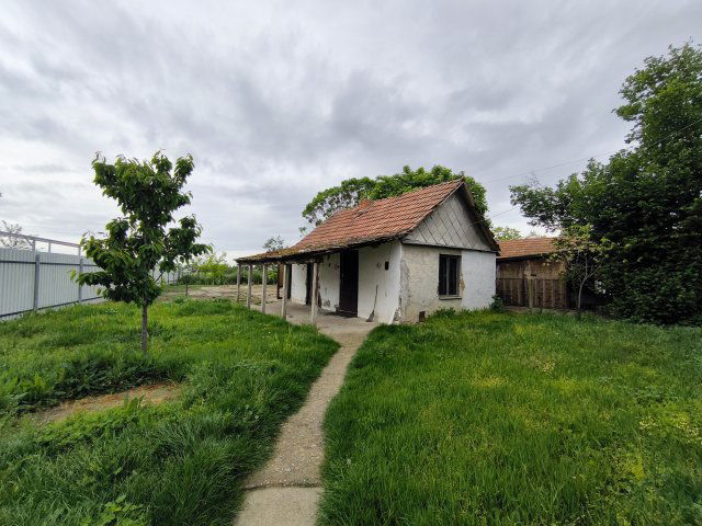 Eladó családi ház, Furtán 6.5 M Ft, 3 szobás