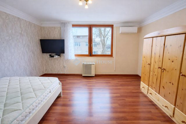 Eladó téglalakás, Kecskeméten 33.9 M Ft, 1 szobás