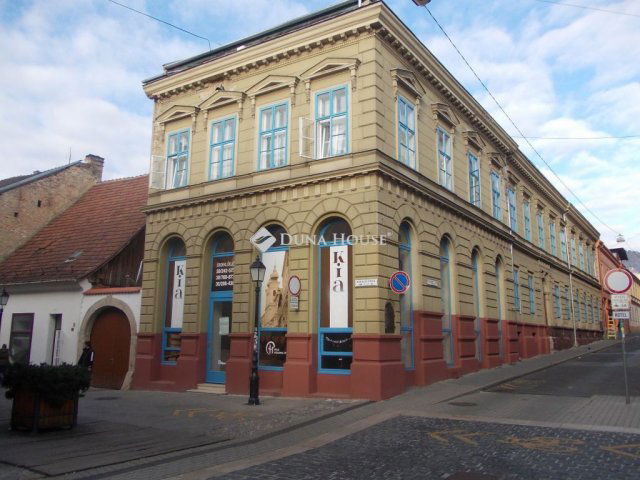 Kiadó téglalakás, albérlet, Pécsett, Majorossy Imre utcában