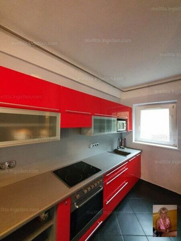 Kiadó téglalakás, albérlet, Pécsett 150 E Ft / hó, 1+1 szobás