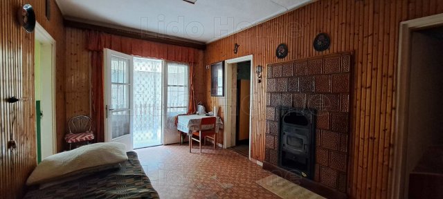 Eladó családi ház, Balatonszemesen 75 M Ft, 2 szobás