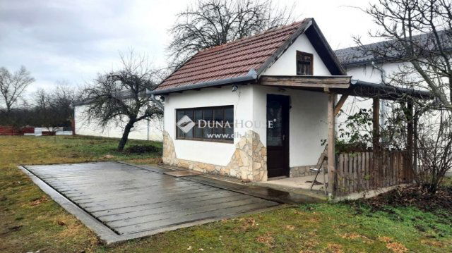 Eladó ipari ingatlan, Nyáregyházán 310 M Ft