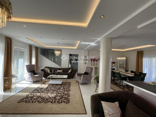 Eladó családi ház, Budapesten, X. kerületben 199 M Ft, 4 szobás