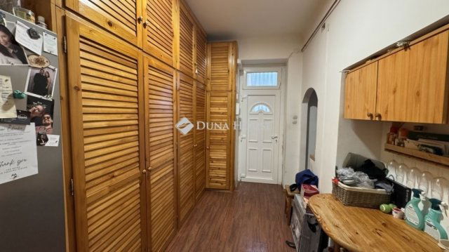 Eladó téglalakás, Budapesten, III. kerületben 58.7 M Ft