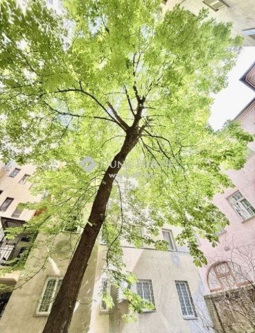 Eladó téglalakás, Budapesten, VI. kerületben 159 M Ft, 4 szobás