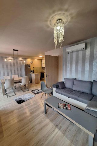 Eladó sorház, Pécsett, Felsőmalom utcában 85.5 M Ft, 2+1 szobás