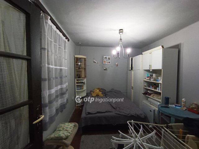 Eladó családi ház, Pándon 74 M Ft, 3+1 szobás