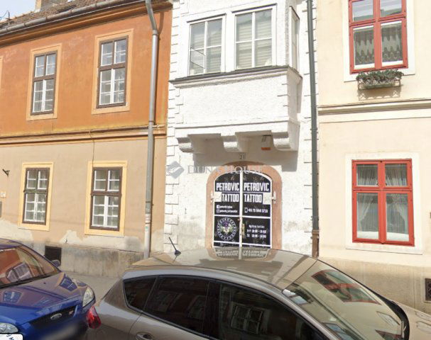 Eladó téglalakás, Győrött 32.5 M Ft, 1 szobás