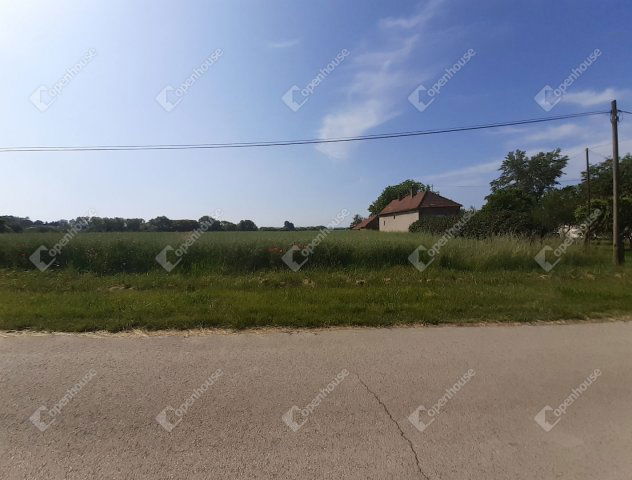 Eladó telek, Felsőrajkon 2.95 M Ft / költözzbe.hu