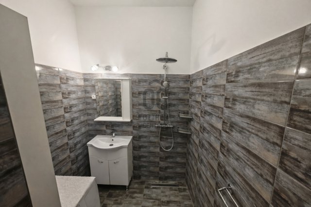 Eladó családi ház, Budapesten, IV. kerületben 94.9 M Ft