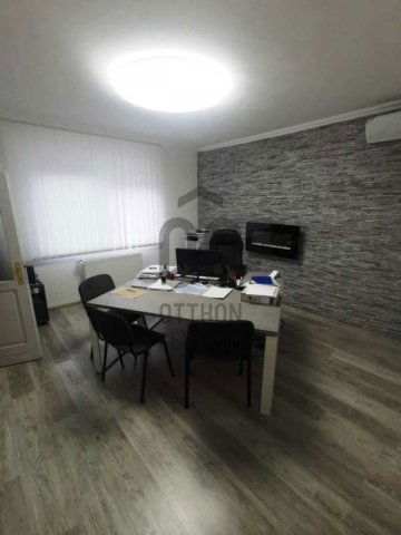 Eladó családi ház, Debrecenben 139.5 M Ft, 5 szobás