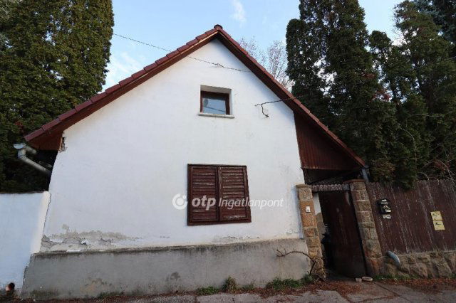 Eladó családi ház, Budapesten, II. kerületben 124.9 M Ft