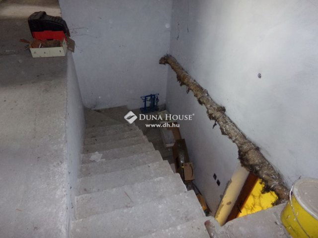 Eladó családi ház, Harkányban 51.9 M Ft, 4 szobás