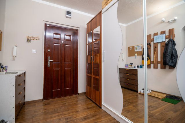 Eladó panellakás, Budapesten, XX. kerületben 79.9 M Ft, 3 szobás