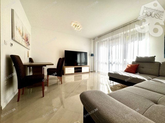 Kiadó téglalakás, albérlet, Kecskeméten 400 E Ft / hó