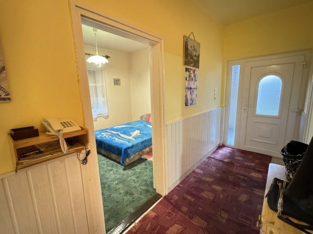 Eladó családi ház, Hevesen 23.5 M Ft, 3 szobás