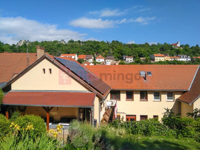 Eladó téglalakás, Pécsett, Tettye utcában 140 M Ft, 4 szobás