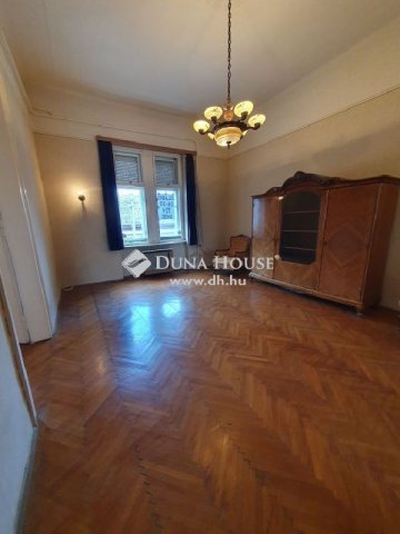 Eladó téglalakás, Budapesten, IV. kerületben 72.5 M Ft, 2 szobás
