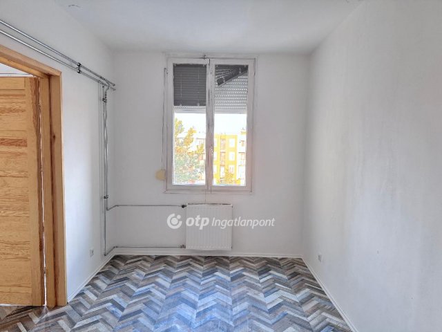 Eladó téglalakás, Szombathelyen 53 M Ft, 2 szobás