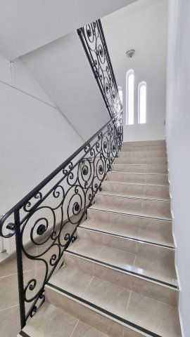 Kiadó üzlethelyiség, Nyíregyházán, Dózsa György utcában