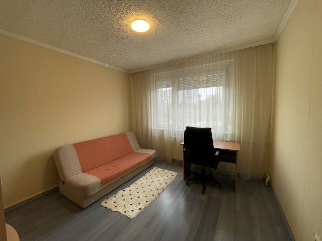 Eladó panellakás, Miskolcon, Középszer utcában 31.49 M Ft