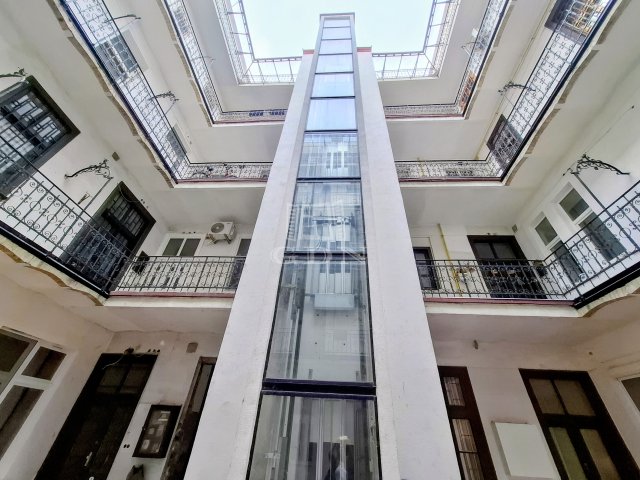 Eladó téglalakás, Budapesten, VII. kerületben 45.9 M Ft