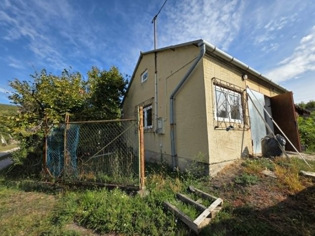 Eladó telek, Pécsett 26.5 M Ft / költözzbe.hu