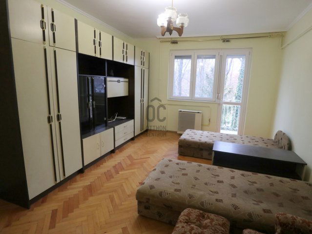 Eladó téglalakás, Kecskeméten 44.9 M Ft, 2 szobás