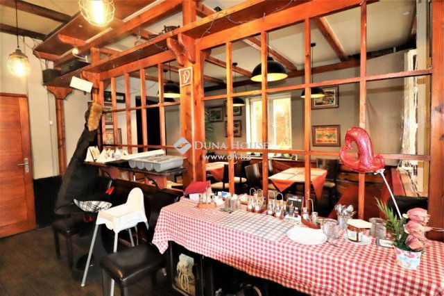 Eladó üzlethelyiség, Budapesten, XI. kerületben 245 M Ft