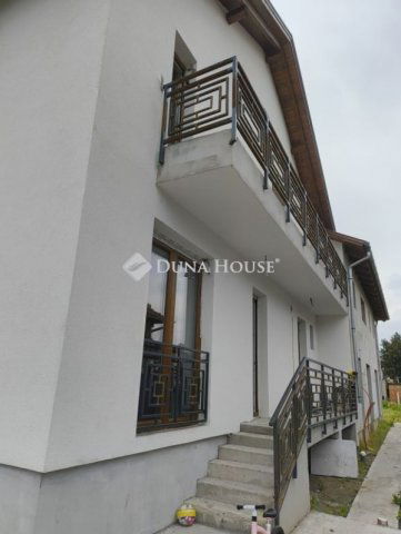 Eladó ikerház, Budapesten, XV. kerületben 109 M Ft, 3 szobás
