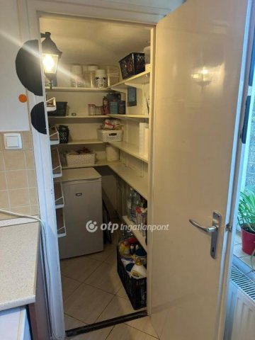 Eladó téglalakás, Budapesten, XI. kerületben 79.9 M Ft, 2 szobás