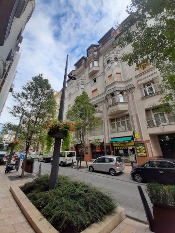 Kiadó téglalakás, albérlet, Budapesten, V. kerületben, 2 szobás