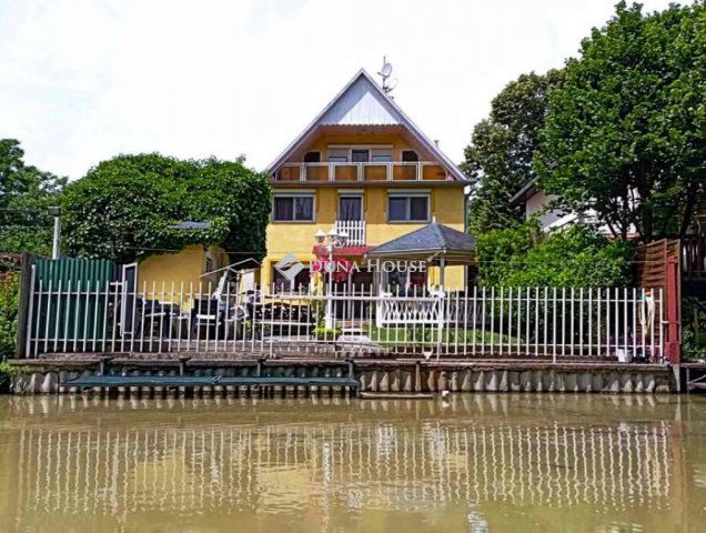 Eladó családi ház, Szigetszentmiklóson 109.9 M Ft, 6 szobás