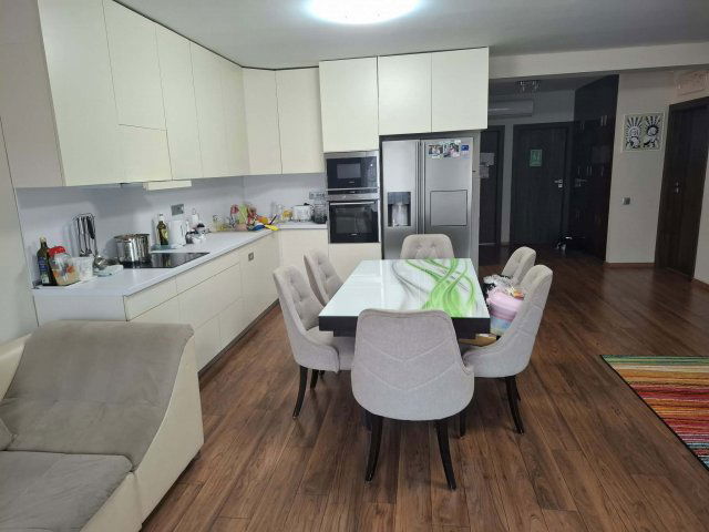 Eladó téglalakás, Nyíregyházán 110 M Ft, 4 szobás