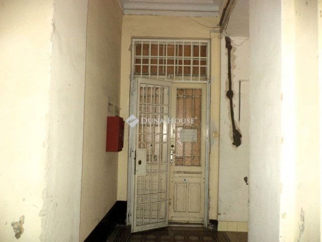 Eladó téglalakás, Budapesten, VIII. kerületben 88.7 M Ft