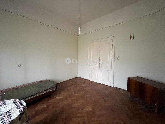 Eladó családi ház, Barcson 25 M Ft, 4 szobás