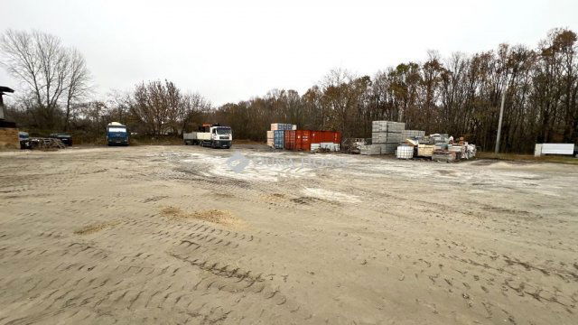 Eladó ipari ingatlan, Budapesten, XVI. kerületben, Sarjú úton